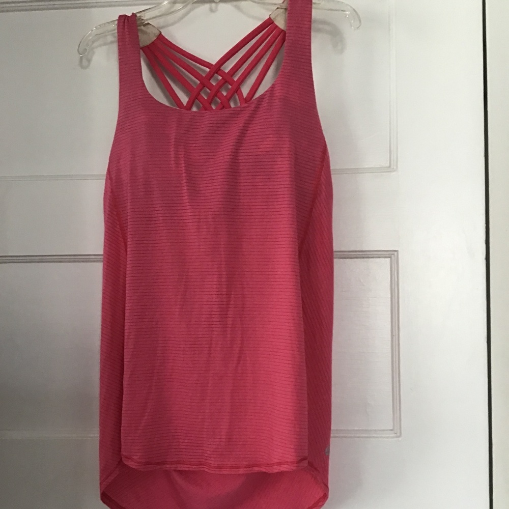 Lululemon No Limits Tank